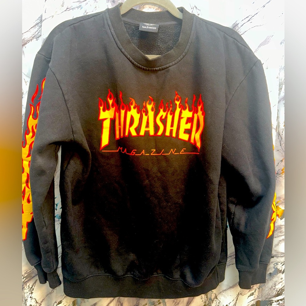 Thrasher Magazine Classic Crew Neck Pullover Skater Grunge style women xxl